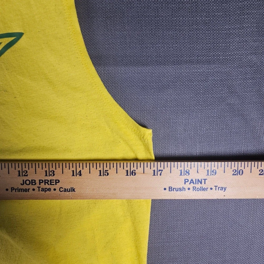 Nike Oregon Ducks Dri-FIT Sleeveless Muscle Tee Yellow Puddles Mascot‎ XS